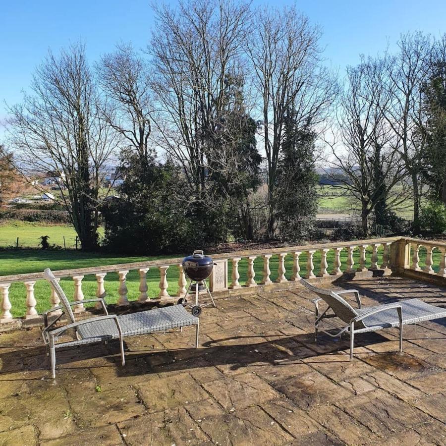 Country Manor House With Indoor Pool And Hot Tub Villa Rochester  Exterior photo